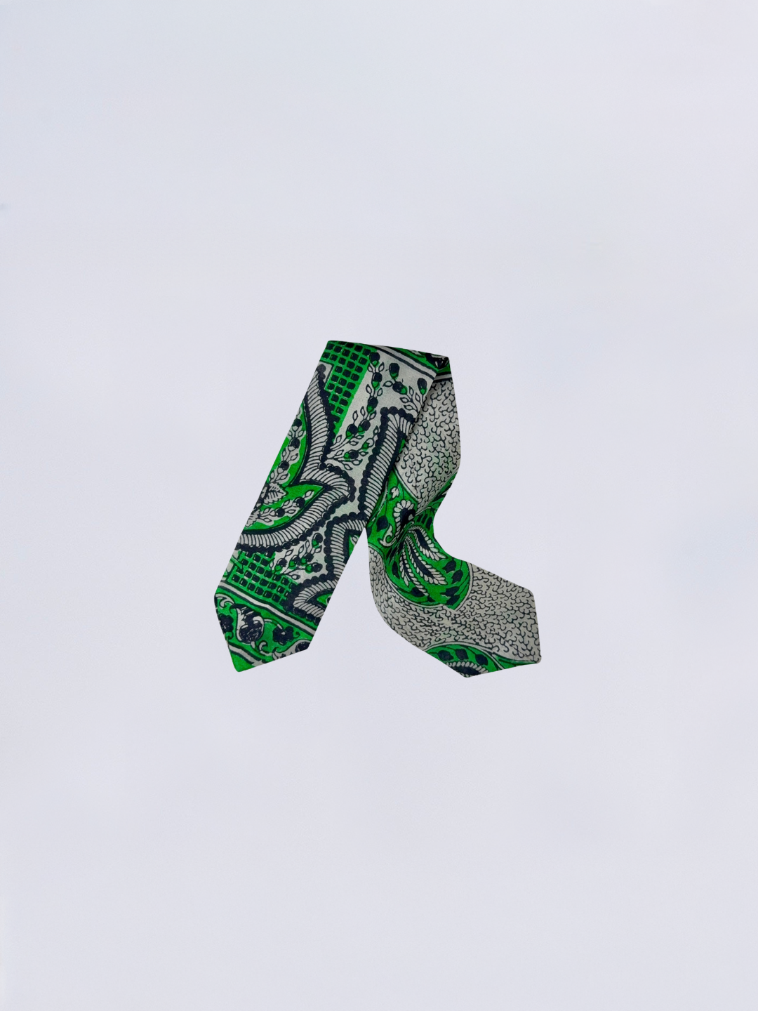lien bracelet saria orven