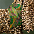Charger l'image dans la visionneuse de la galerie, Foulard de soie Kaki
